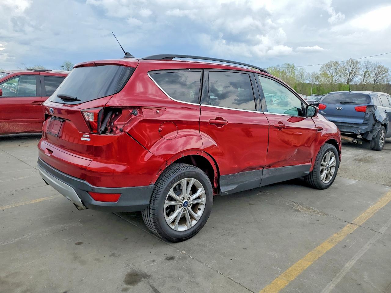 2019 FORD ESCAPE SEL photo 5