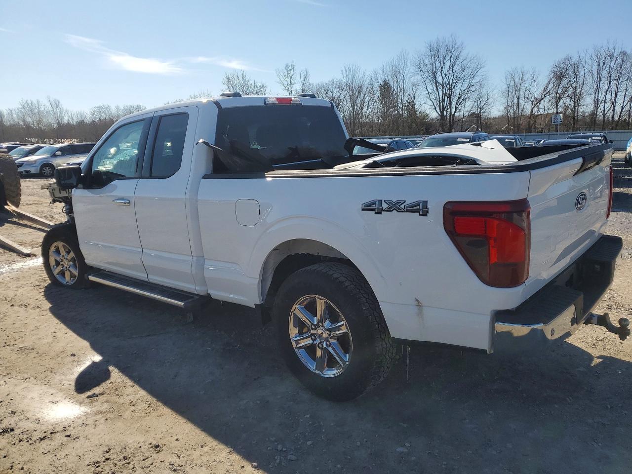 2024 FORD F150 XLT photo 3
