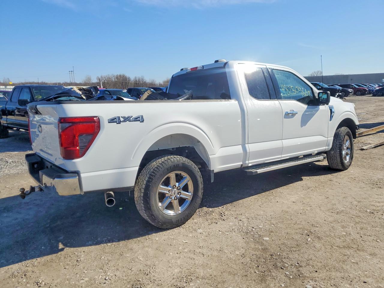 2024 FORD F150 XLT photo 5