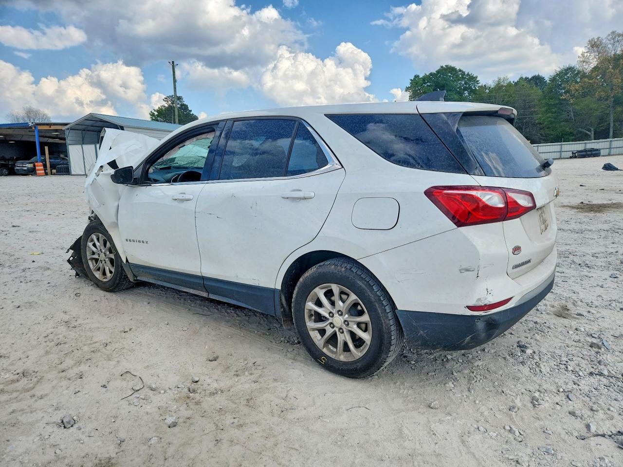 2020 CHEVROLET EQUINOX LT photo 3