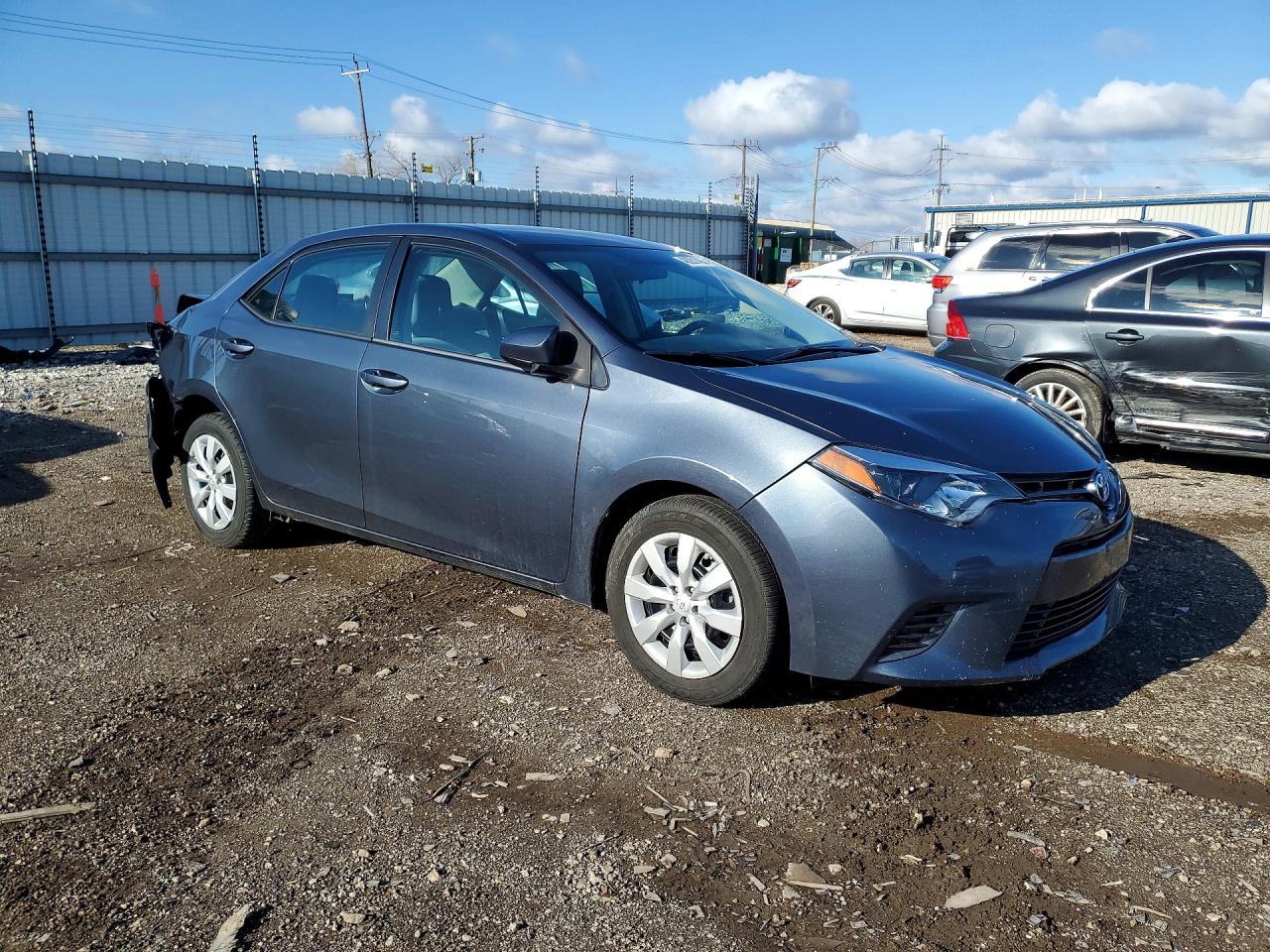 2015 TOYOTA COROLLA LE photo 7