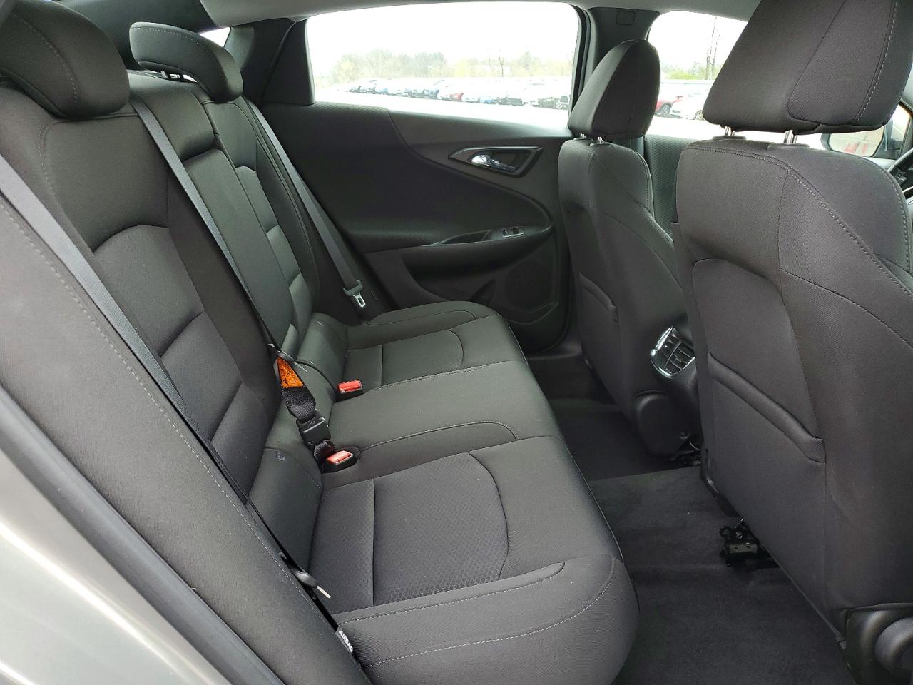 2018 CHEVROLET MALIBU LT photo 10
