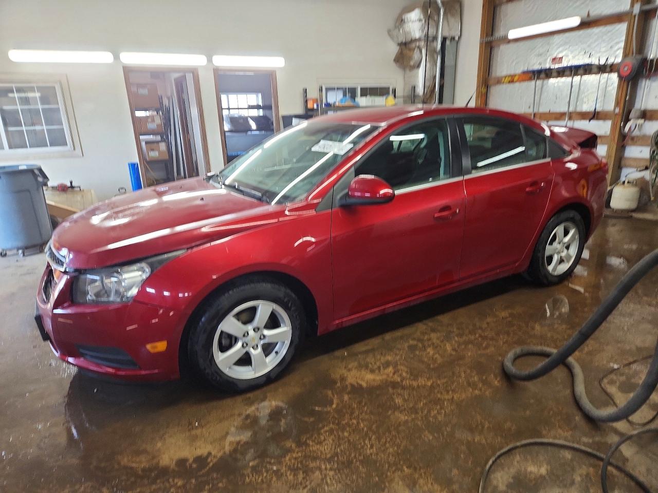 2011 CHEVROLET CRUZE