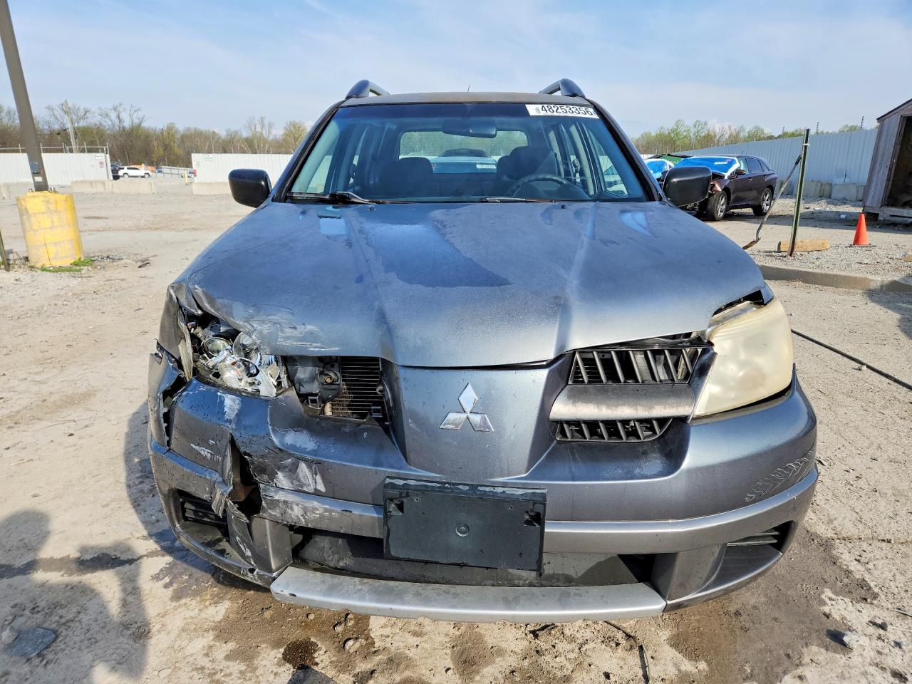 2005 MITSUBISHI OUTLANDER LS photo 13