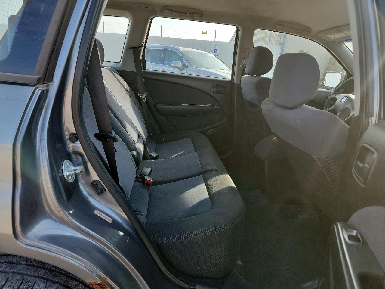 2005 MITSUBISHI OUTLANDER LS photo 31