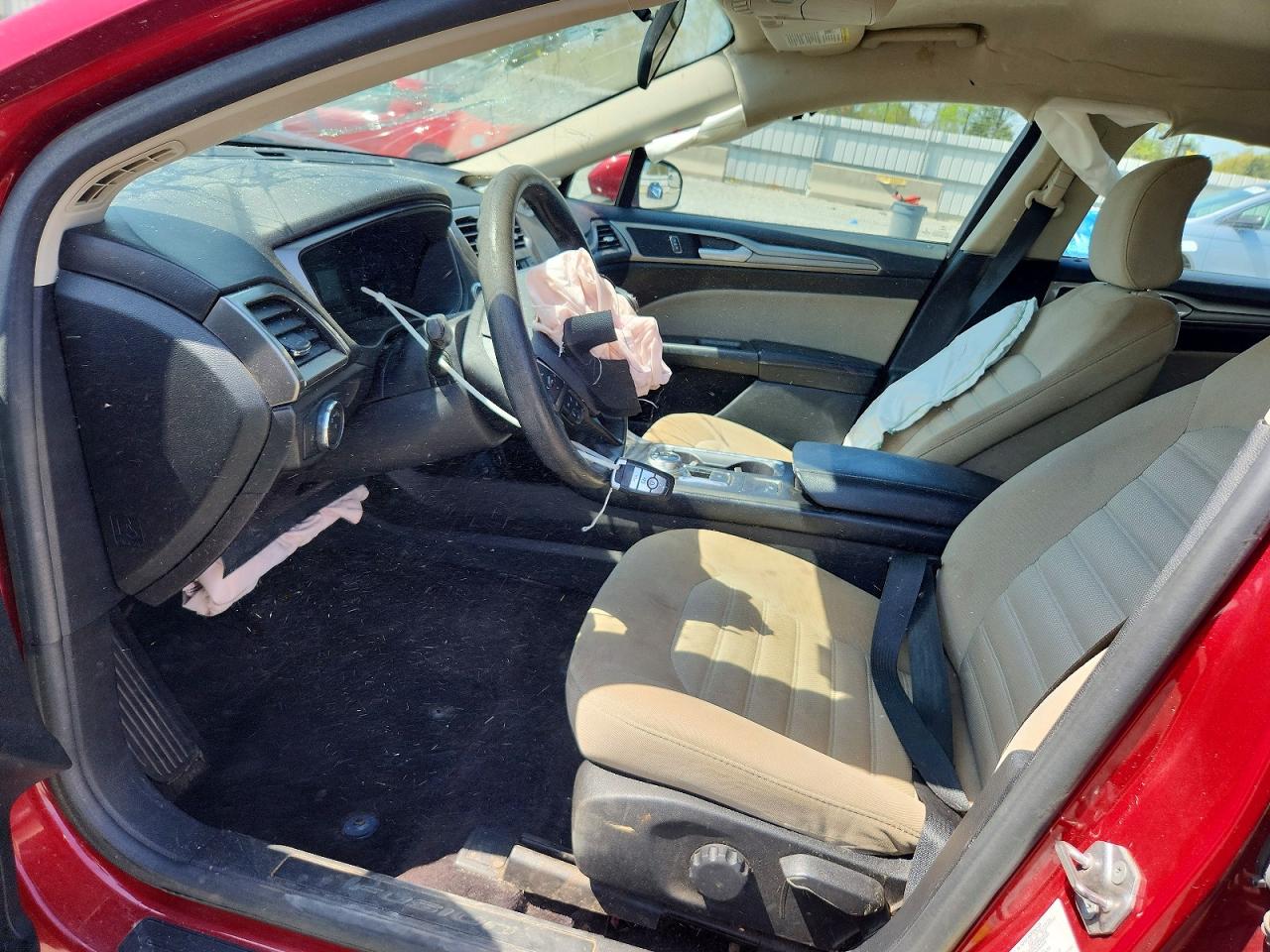 2017 FORD FUSION S photo 19