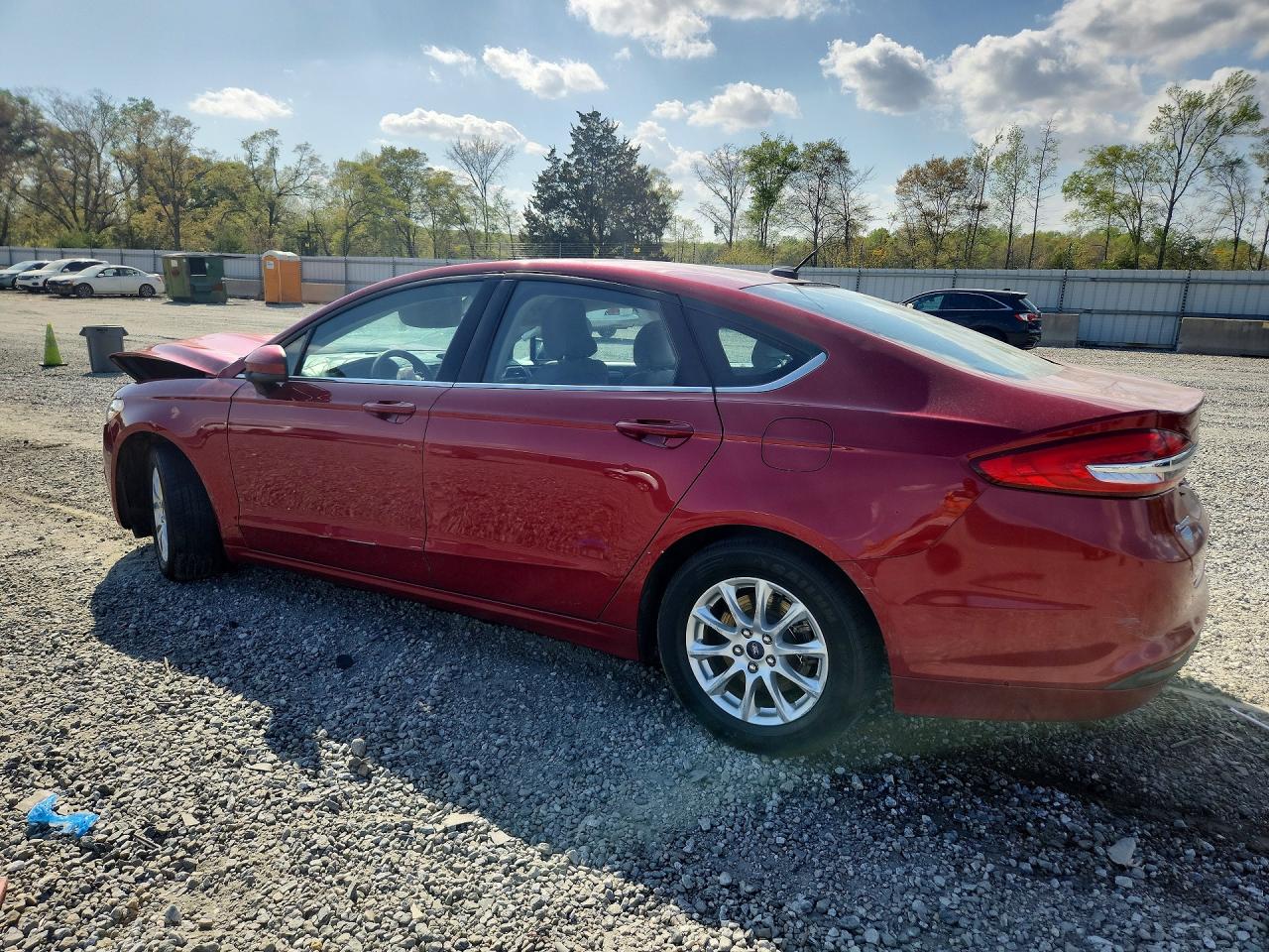 2017 FORD FUSION S photo 4