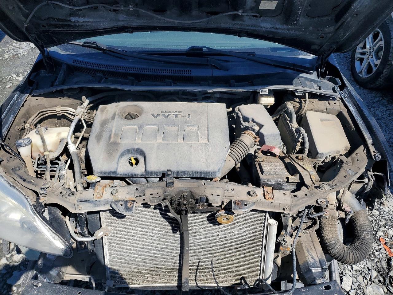 2012 TOYOTA COROLLA L photo 11