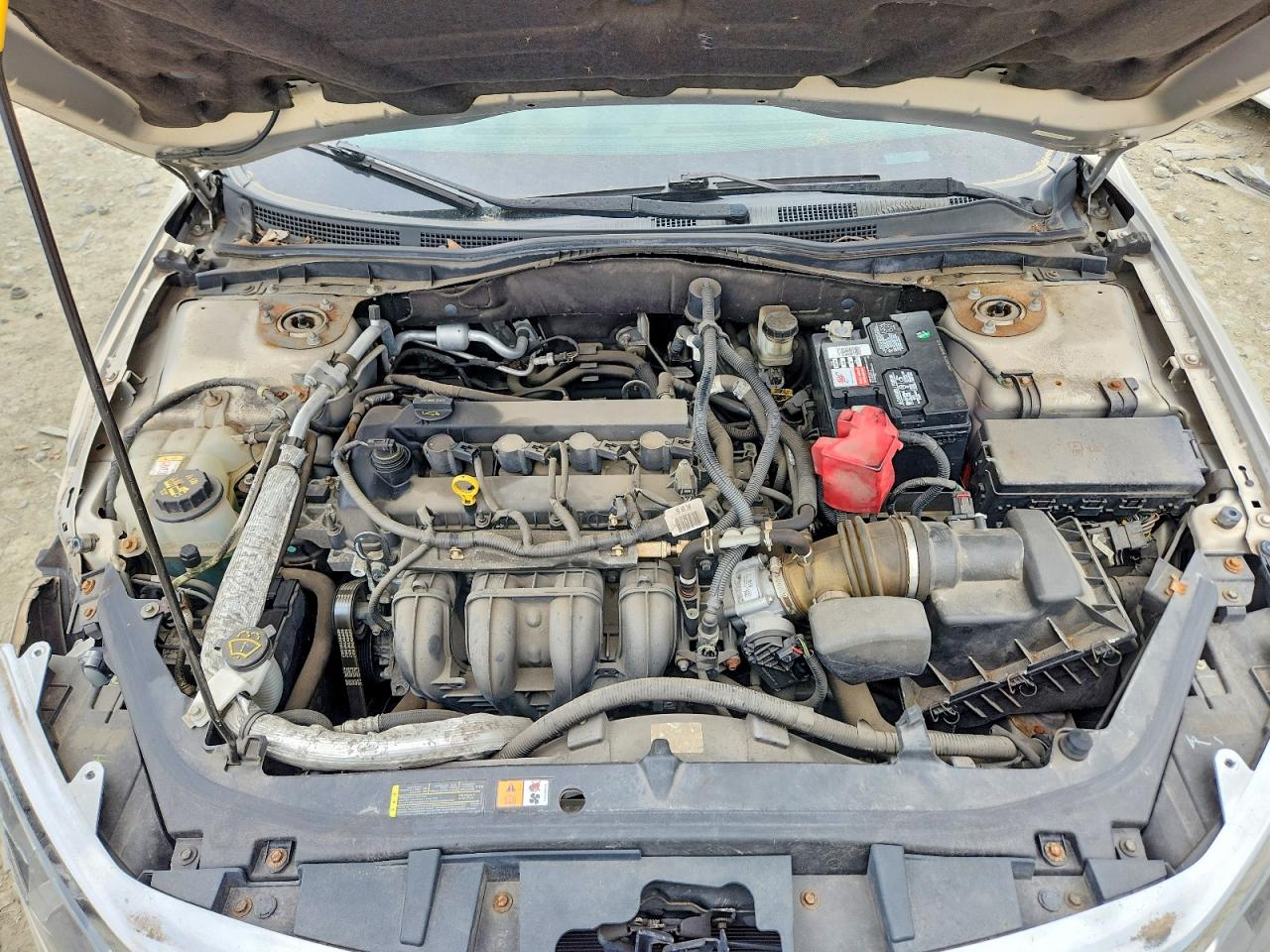 2010 FORD FUSION SE photo 31