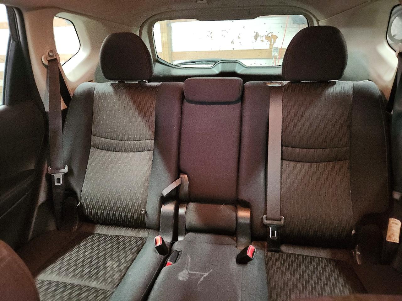 2018 NISSAN ROGUE SV photo 28