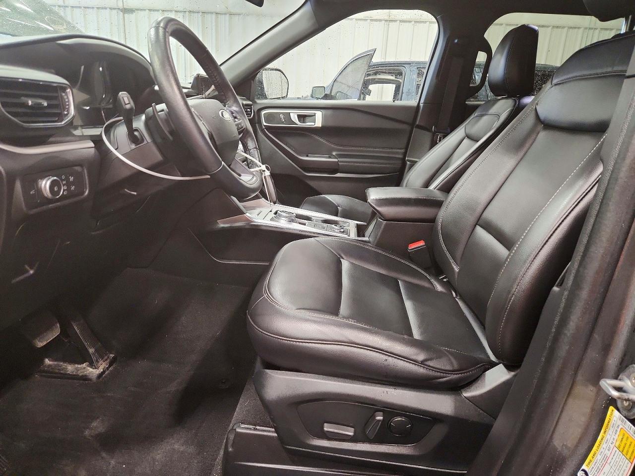 2020 FORD EXPLORER XLT photo 7