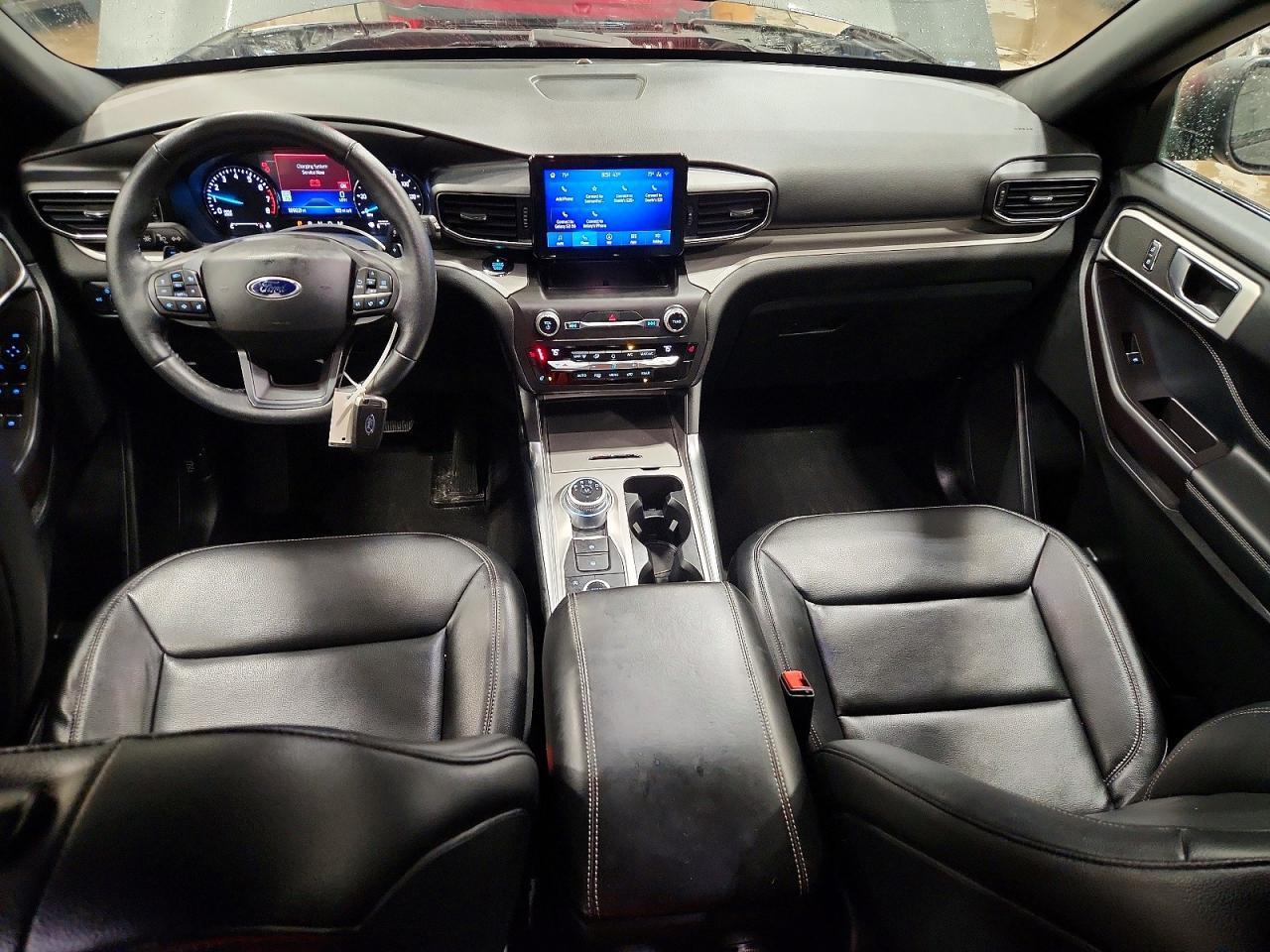2020 FORD EXPLORER XLT photo 8