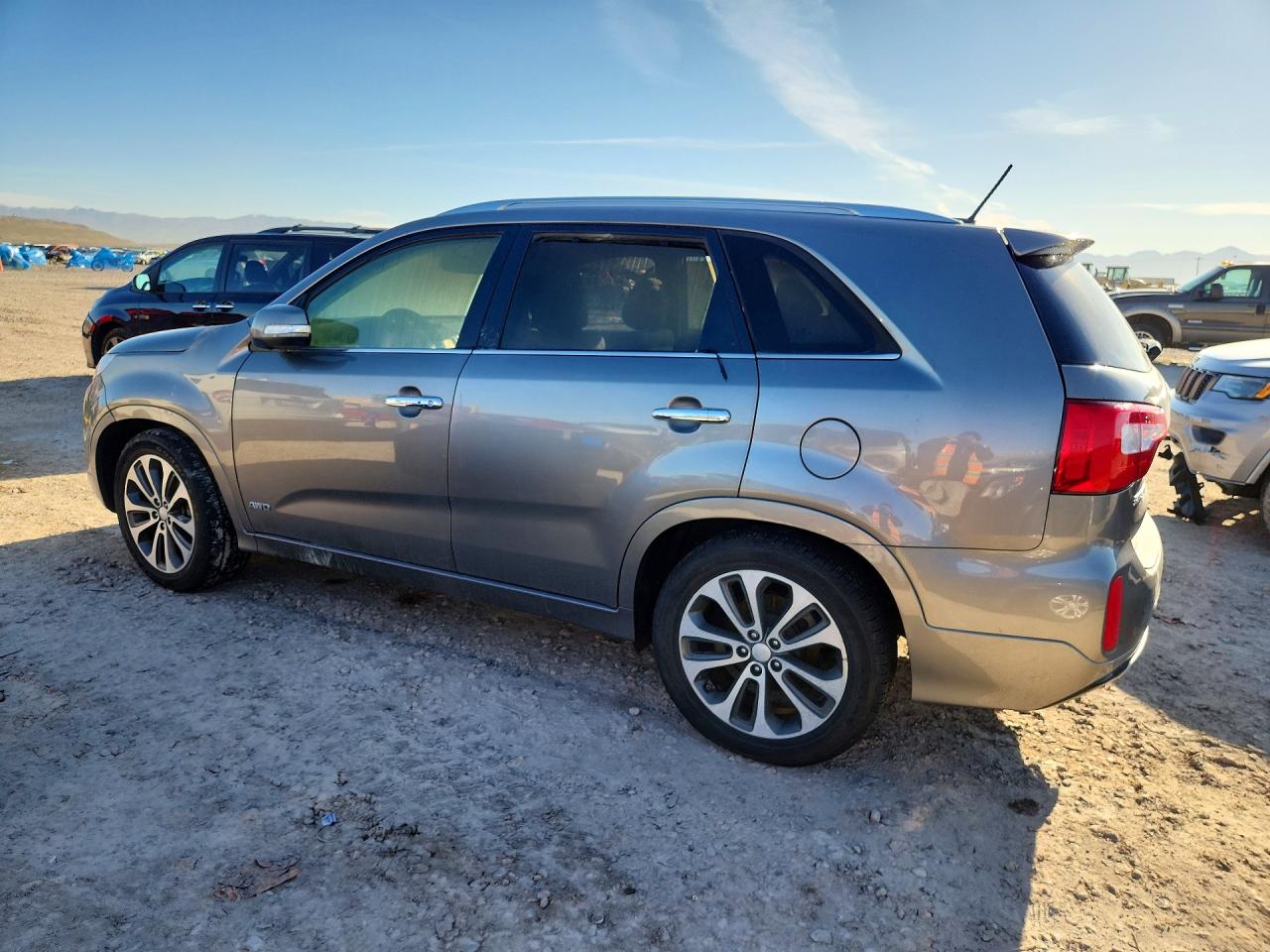 2014 KIA SORENTO SX photo 4