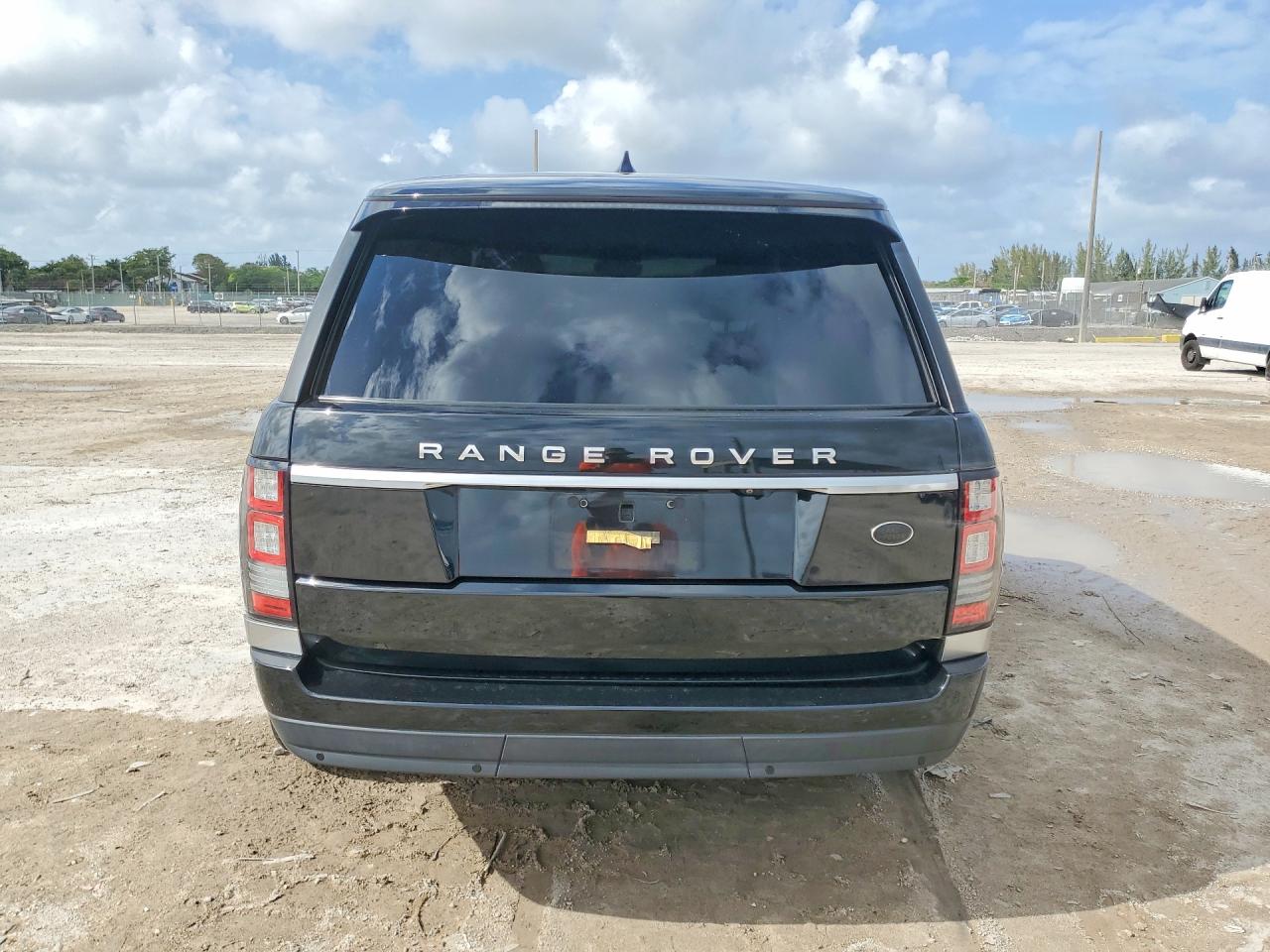 2017 LAND ROVER RANGE ROVER photo 11