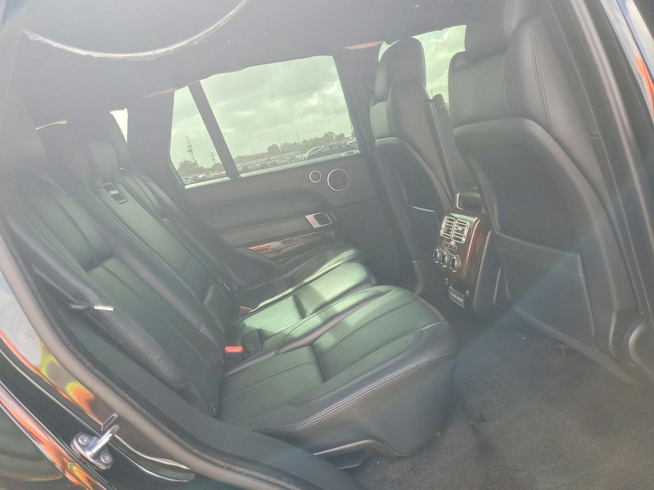 2017 LAND ROVER RANGE ROVER photo 21