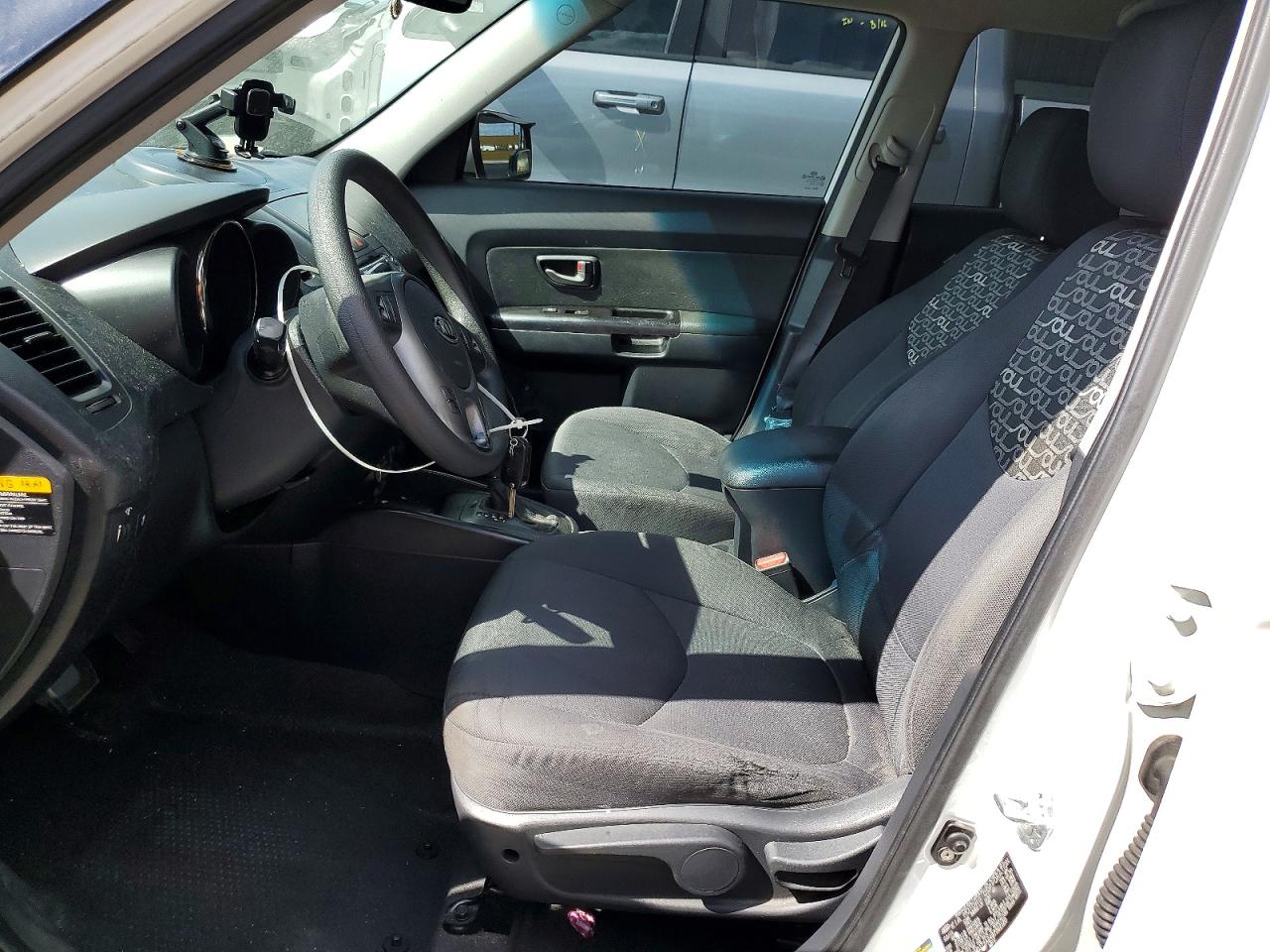 2011 KIA SOUL + photo 13