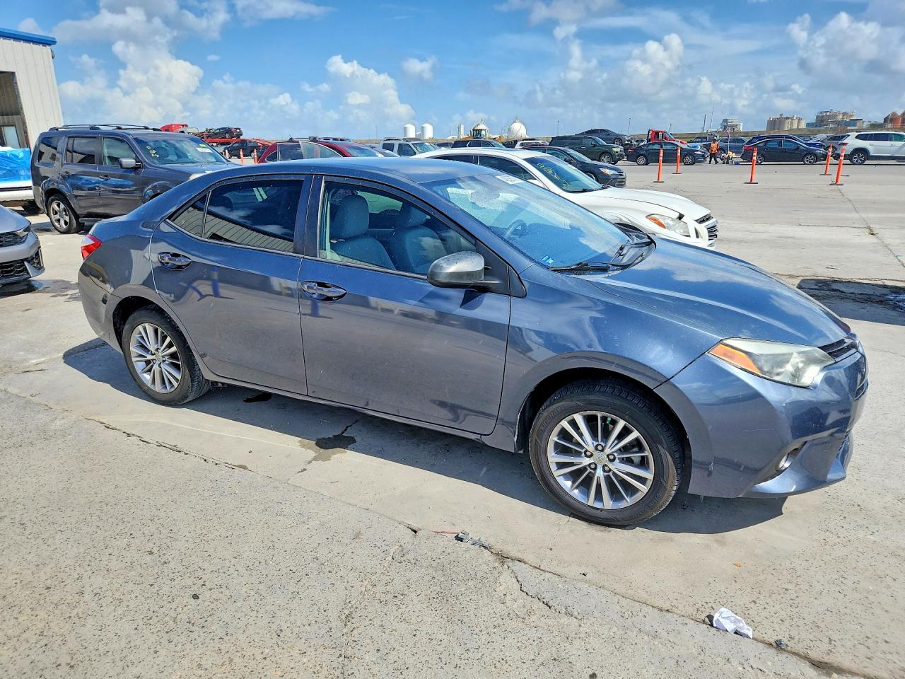 2015 TOYOTA COROLLA LE PLUS photo 4