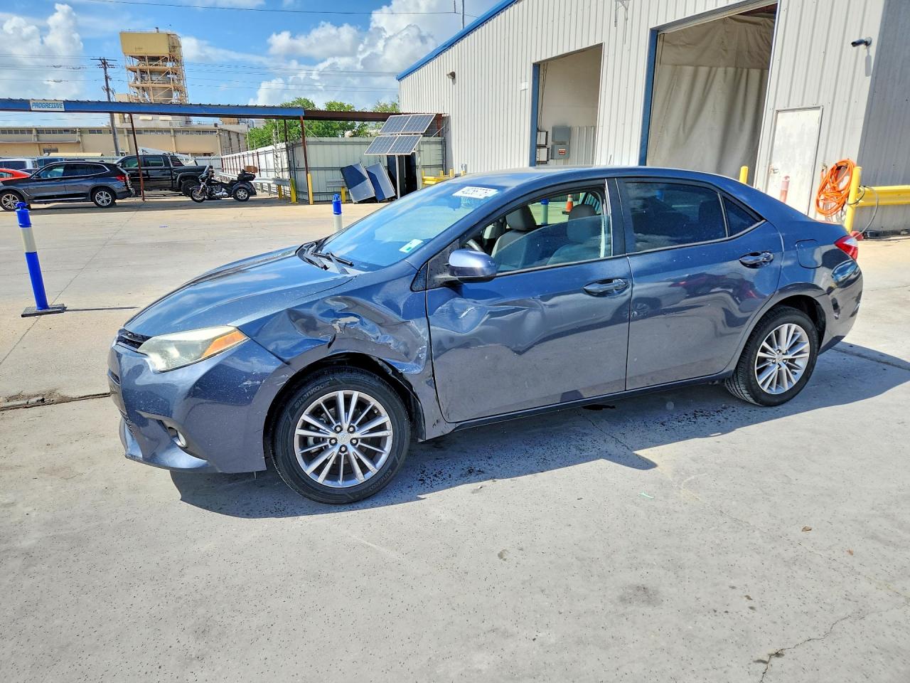 2015 TOYOTA COROLLA