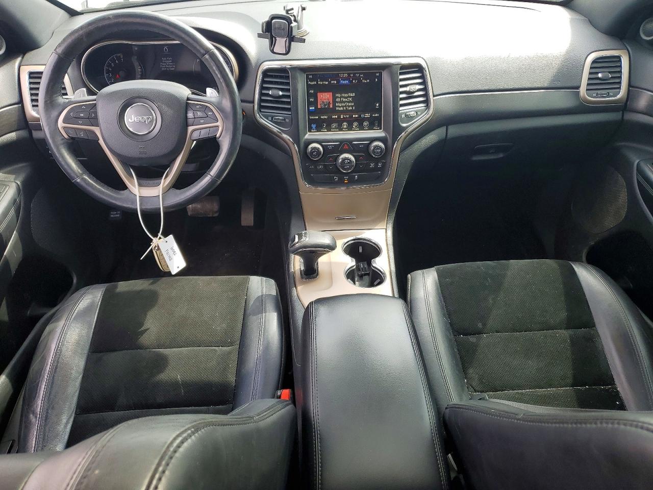 2015 JEEP GRAND CHEROKEE LAREDO photo 15