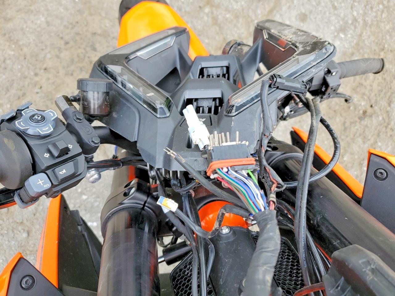 2026 KTM 1290 SUPER DUKE R photo 13