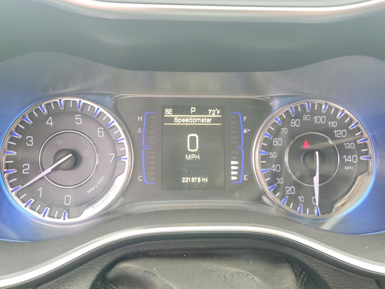 2015 CHRYSLER 200 LIMITED photo 25