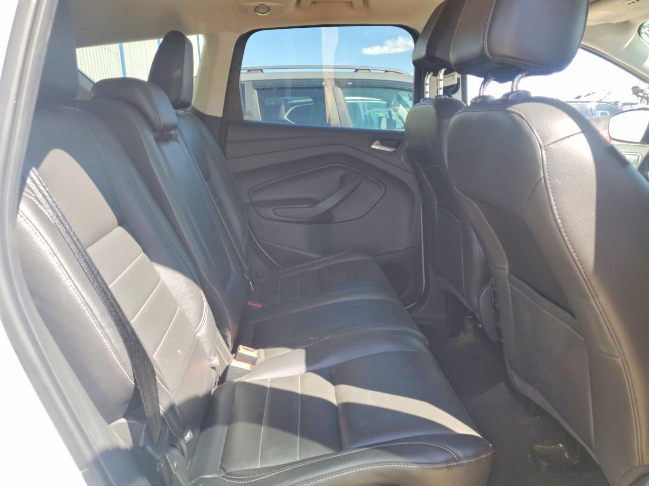 2016 FORD ESCAPE TITANIUM photo 31