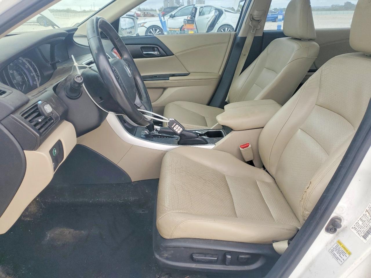 2015 HONDA ACCORD EXL photo 13