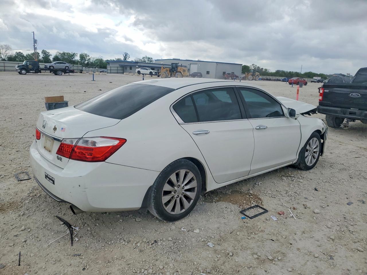 2015 HONDA ACCORD EXL photo 5