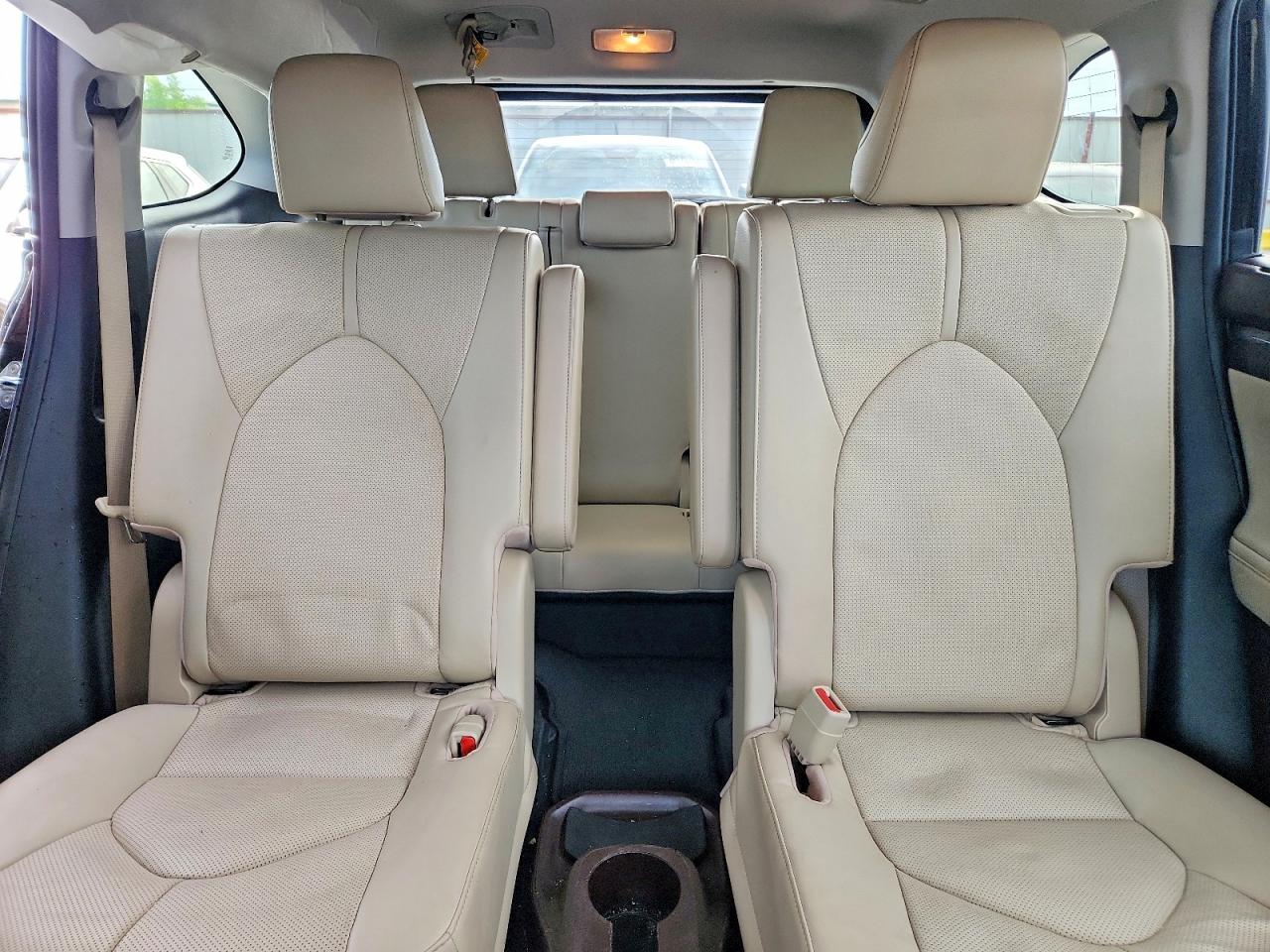2022 TOYOTA HIGHLANDER LIMITED photo 28