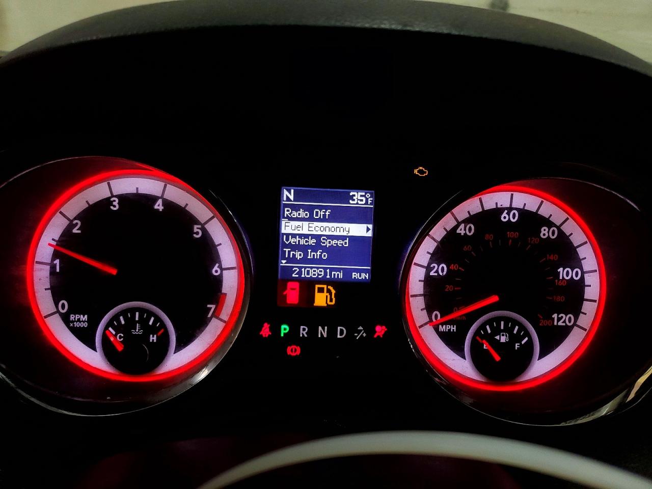2011 DODGE GRAND CARAVAN CREW photo 25