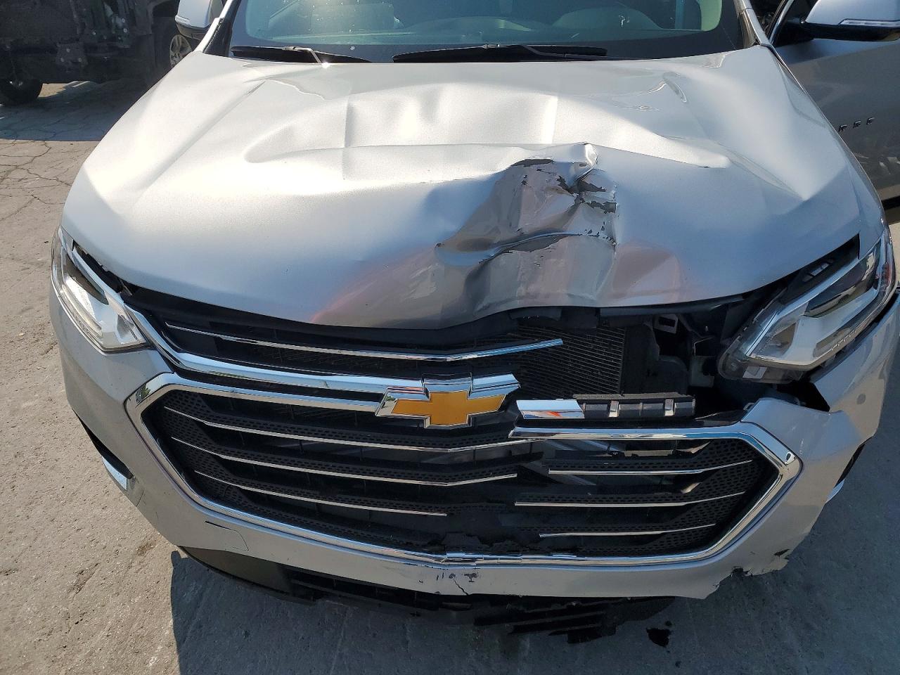 2020 CHEVROLET TRAVERSE LT photo 23