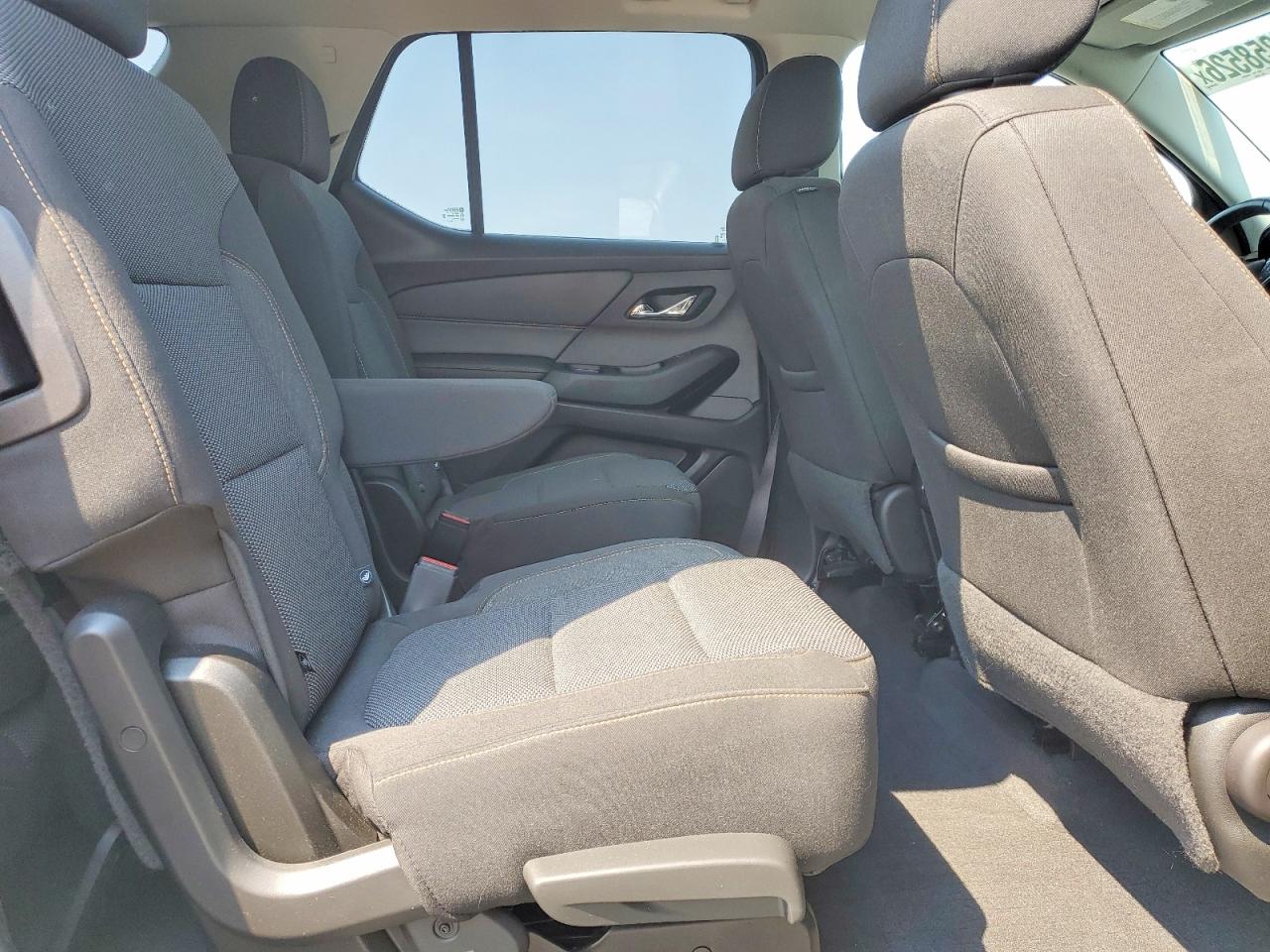 2020 CHEVROLET TRAVERSE LT photo 21