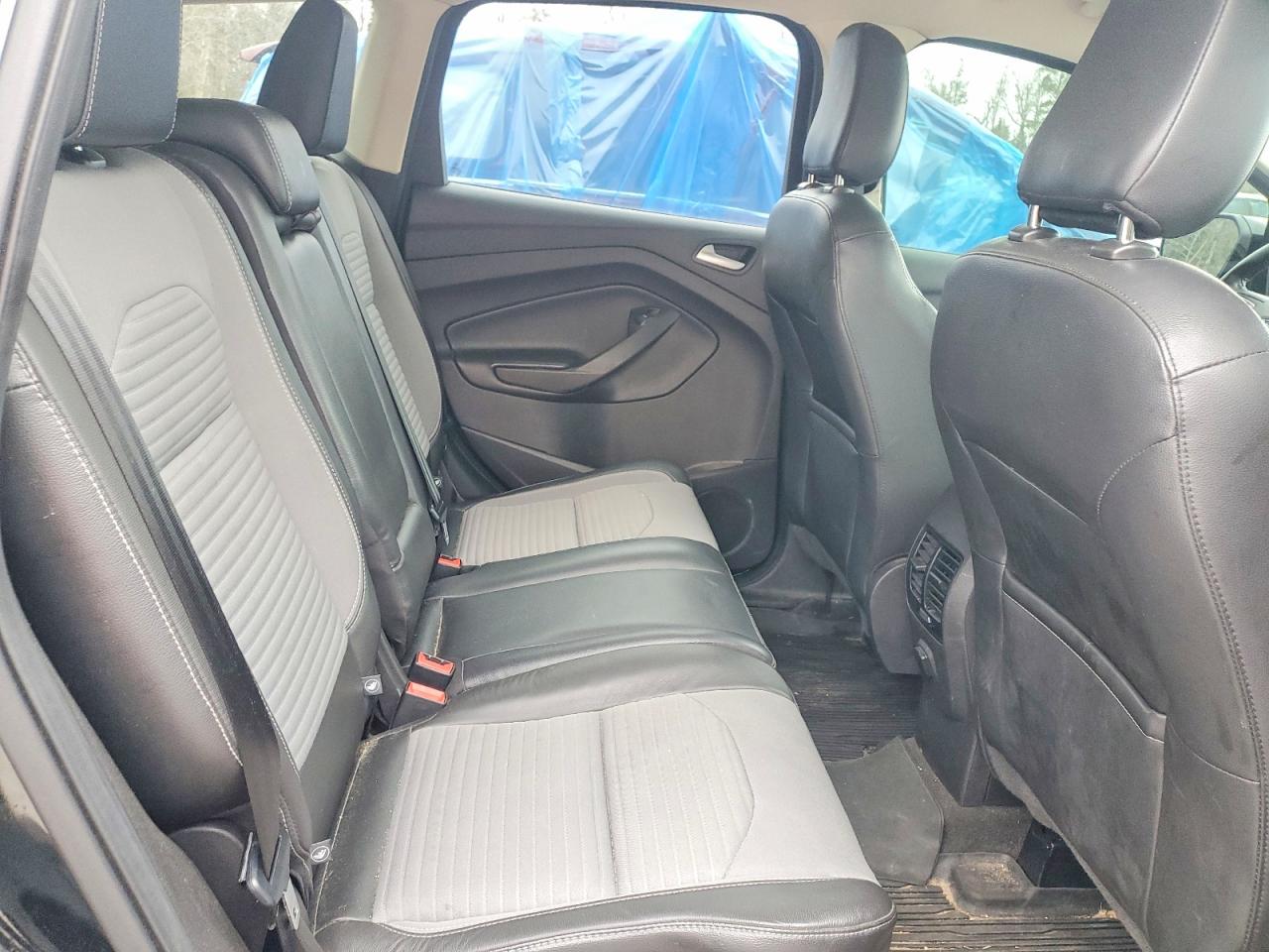 2018 FORD ESCAPE SE photo 31