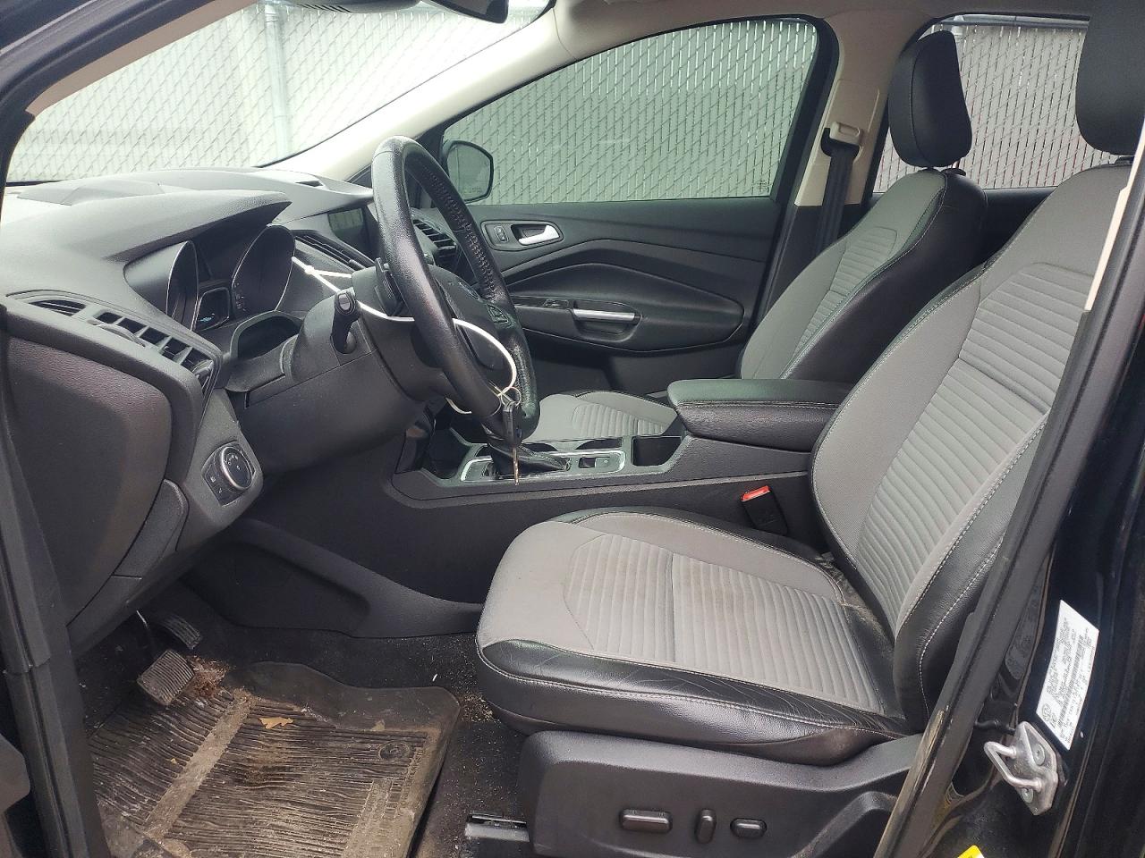 2018 FORD ESCAPE SE photo 19