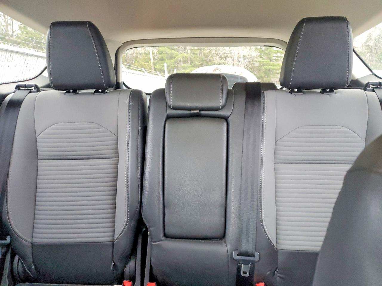 2018 FORD ESCAPE SE photo 28