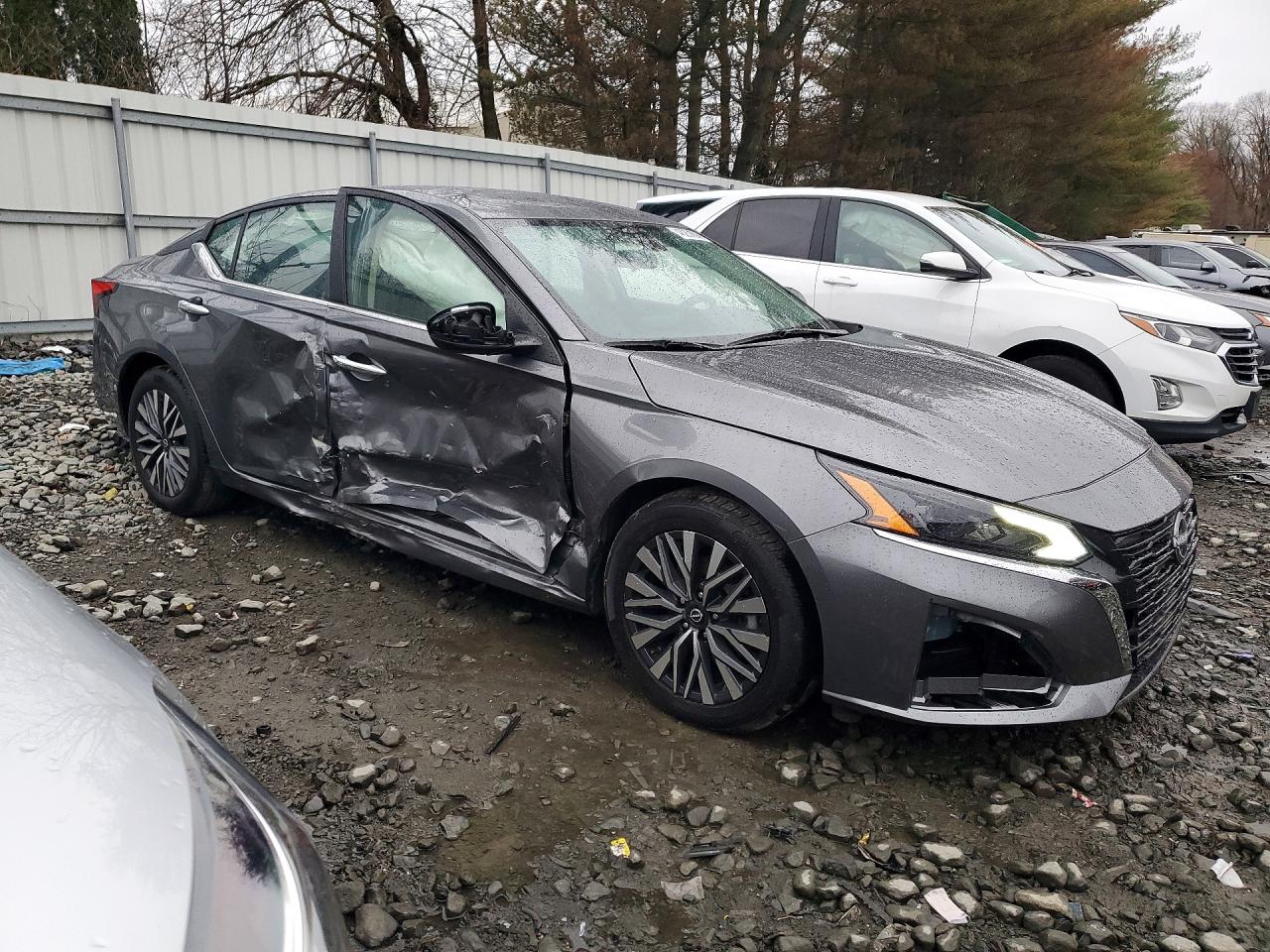 2024 NISSAN ALTIMA 2.5 SV photo 7