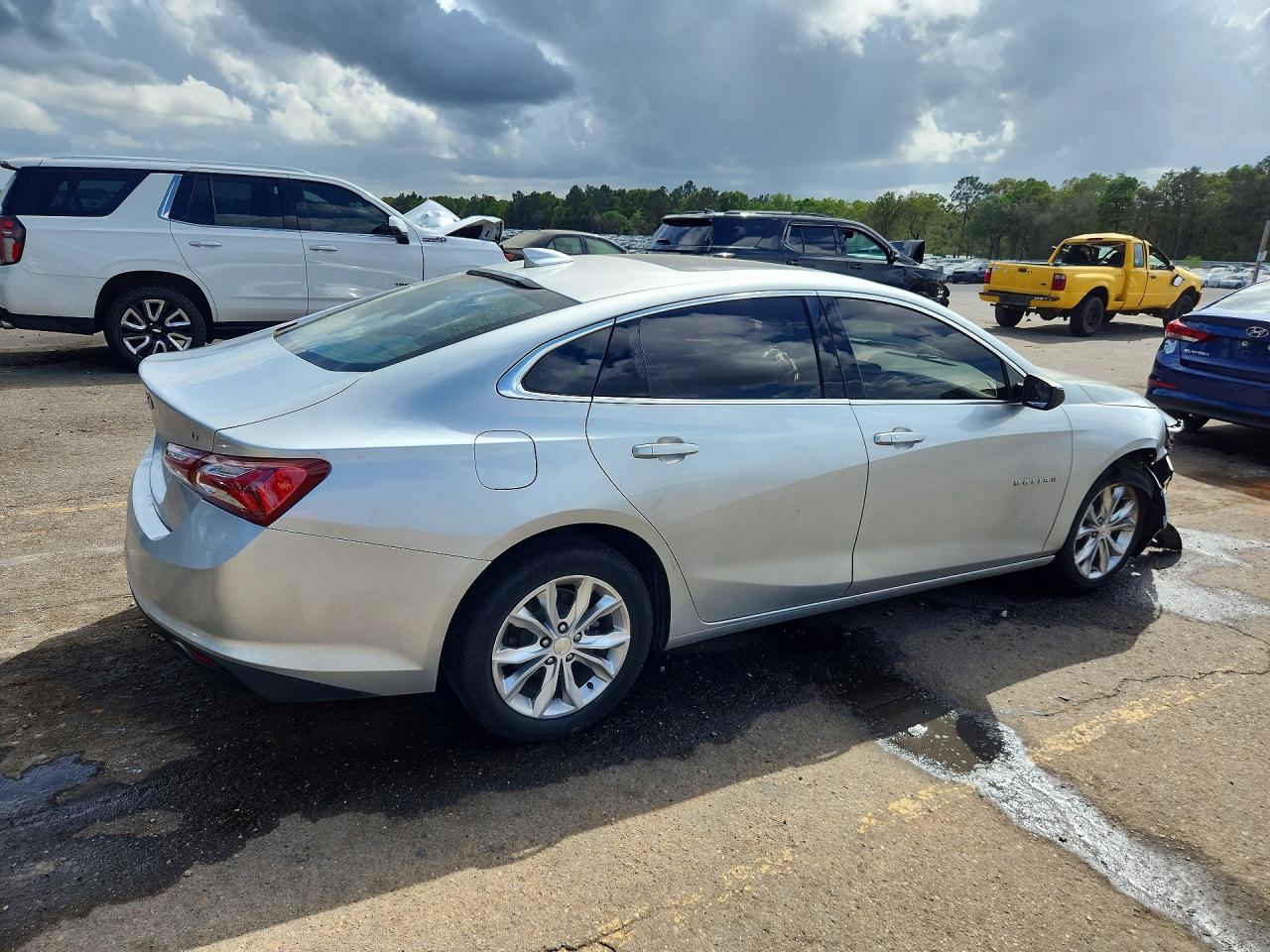 2021 CHEVROLET MALIBU LT photo 5