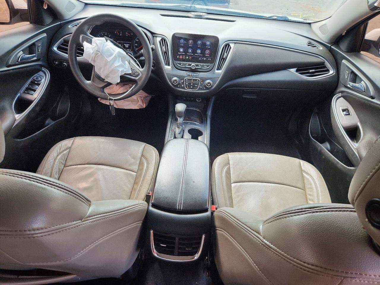 2021 CHEVROLET MALIBU LT photo 15