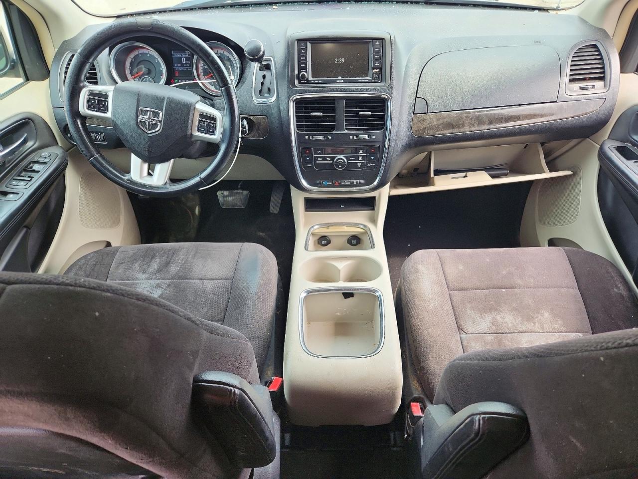 2011 DODGE GRAND CARAVAN CREW photo 15