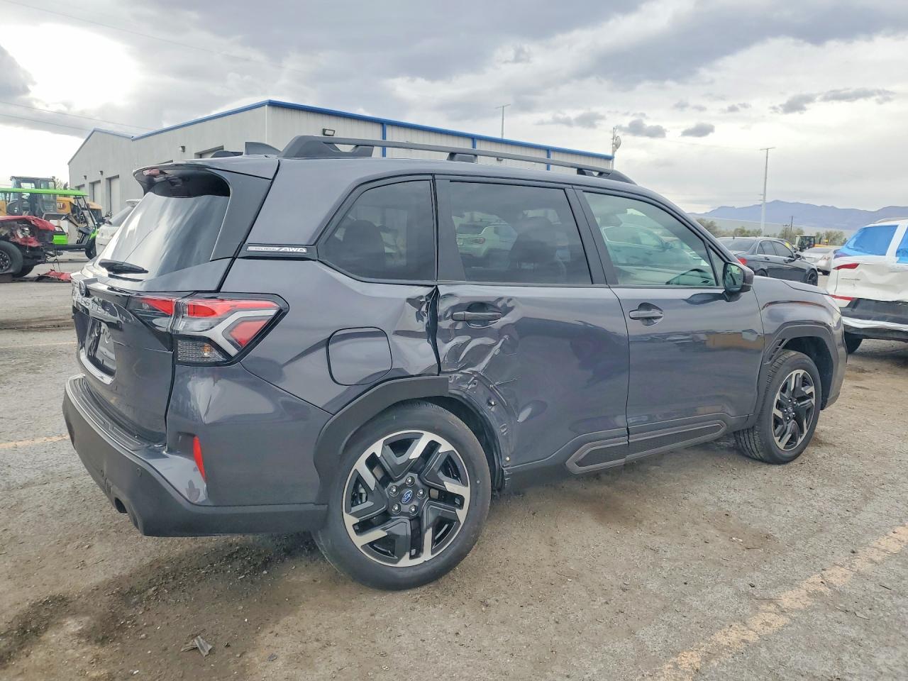 2025 SUBARU FORESTER LIMITED photo 5