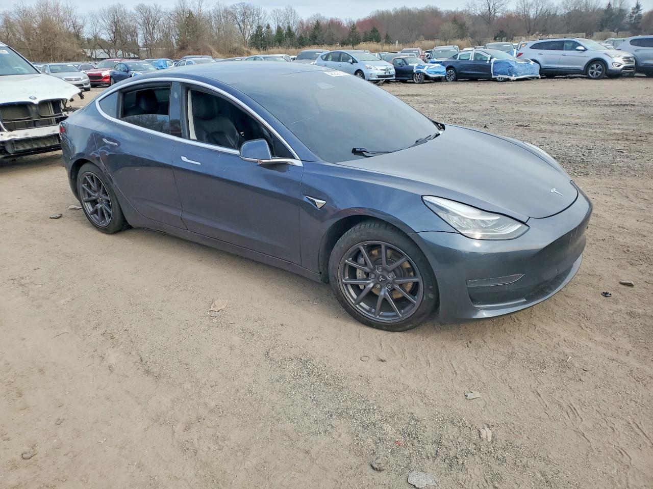 2020 TESLA MODEL 3 photo 4