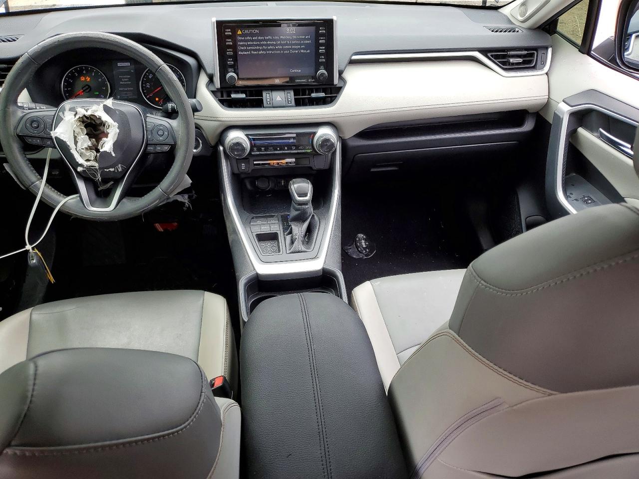 2019 TOYOTA RAV4 XLE PREMIUM photo 22