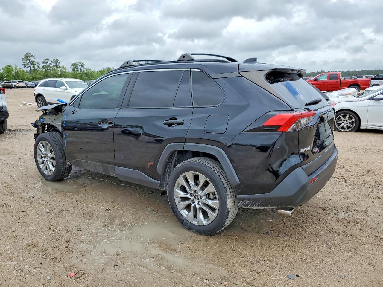 2019 TOYOTA RAV4 XLE PREMIUM photo 4
