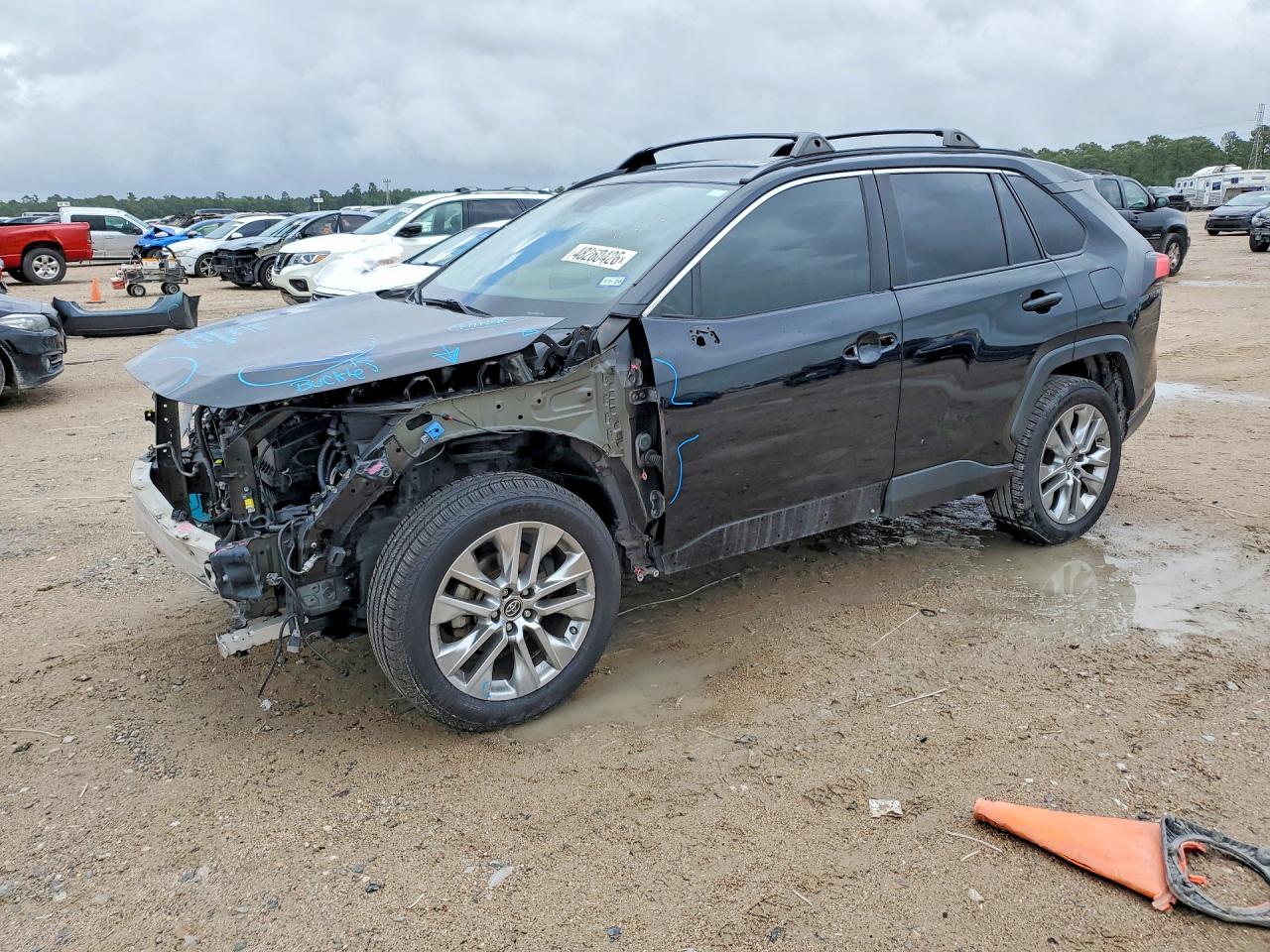 2019 TOYOTA RAV4