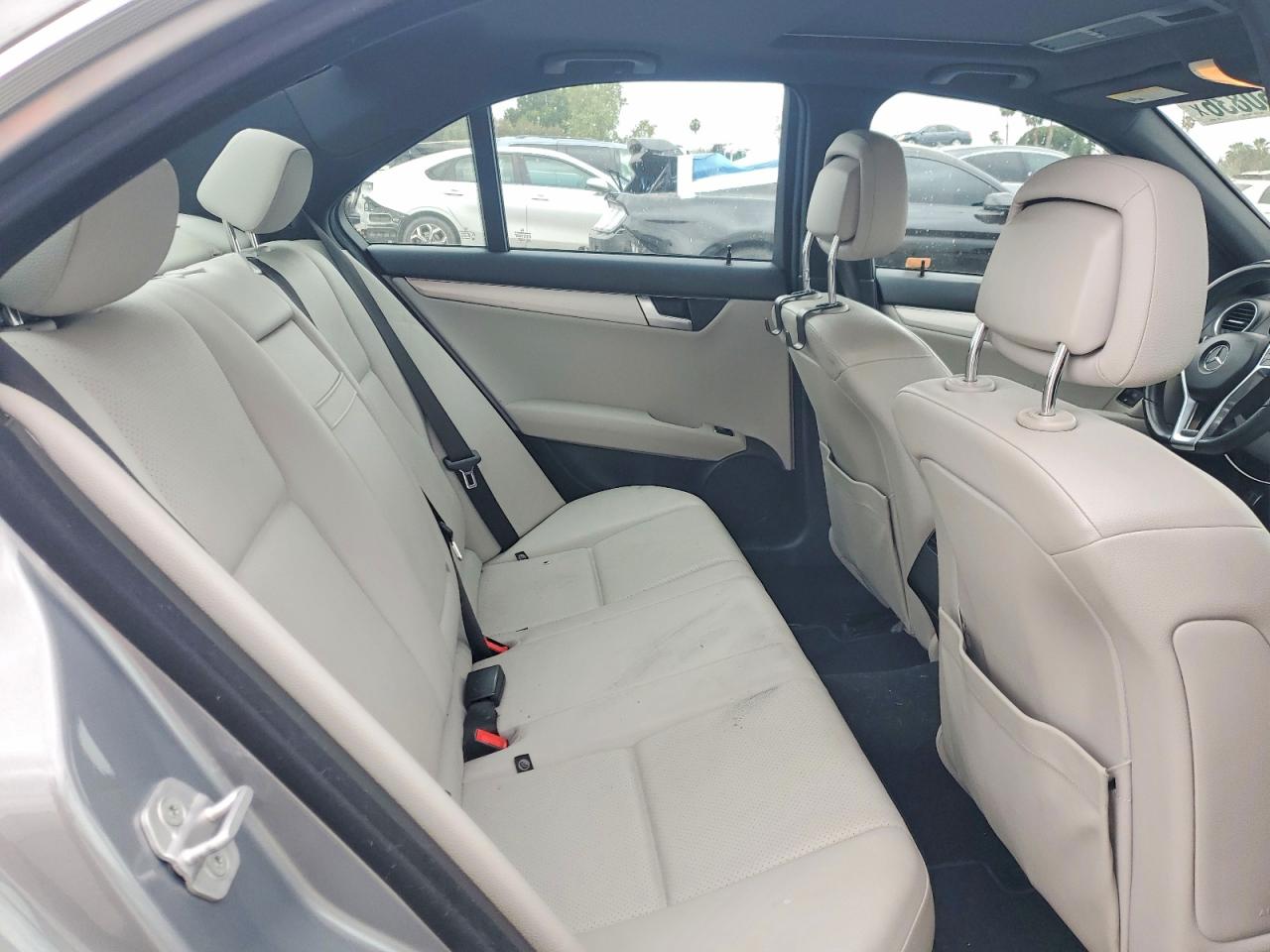 2014 MERCEDES-BENZ C 250 photo 28