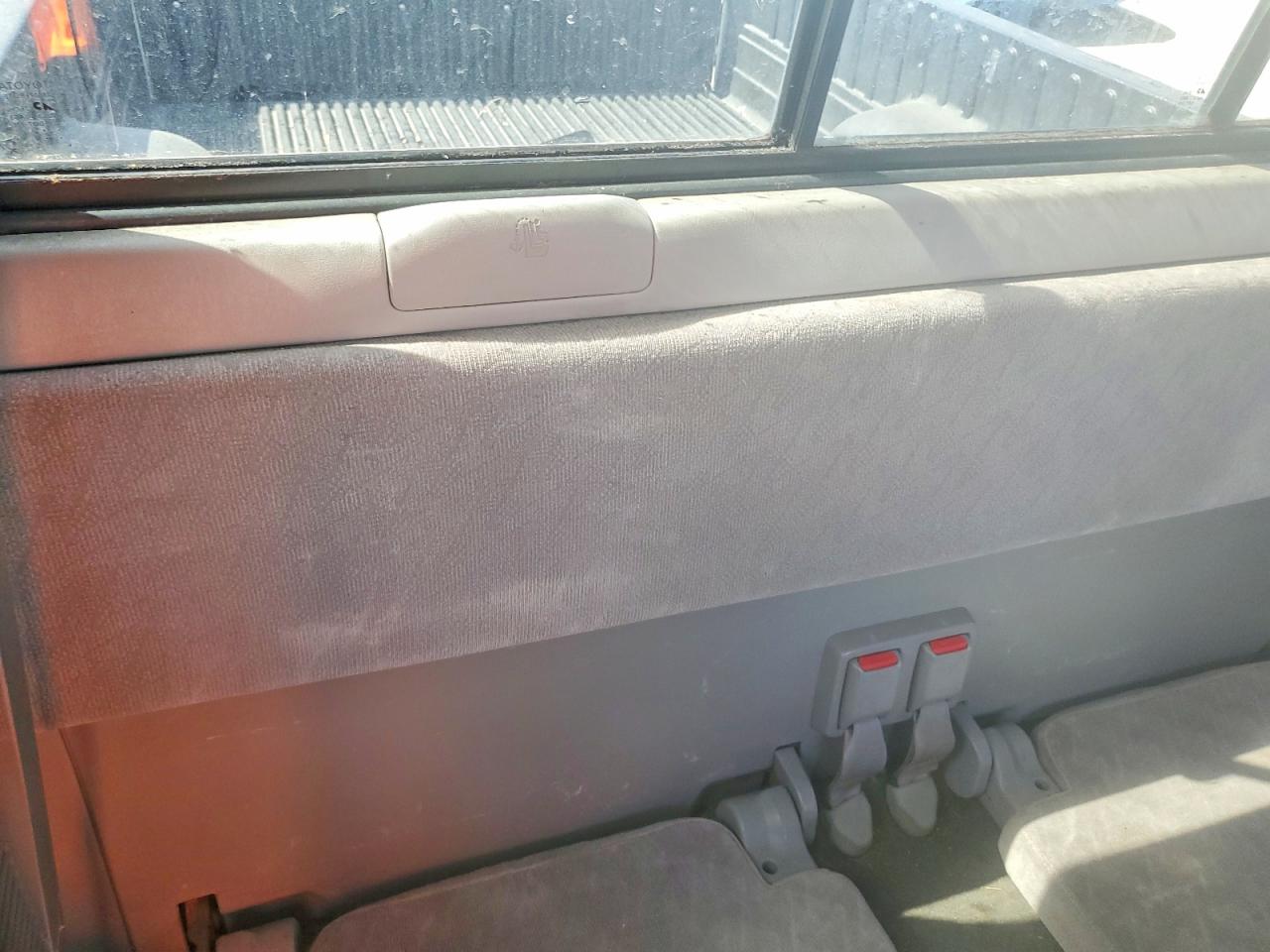 2004 TOYOTA TACOMA PRERUNNER V6 photo 19