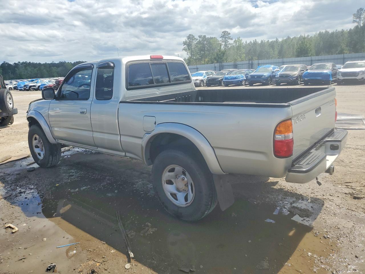 2004 TOYOTA TACOMA PRERUNNER V6 photo 3