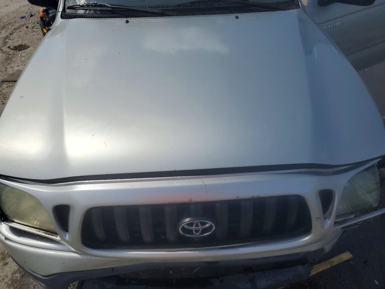 2004 TOYOTA TACOMA PRERUNNER V6 photo 21
