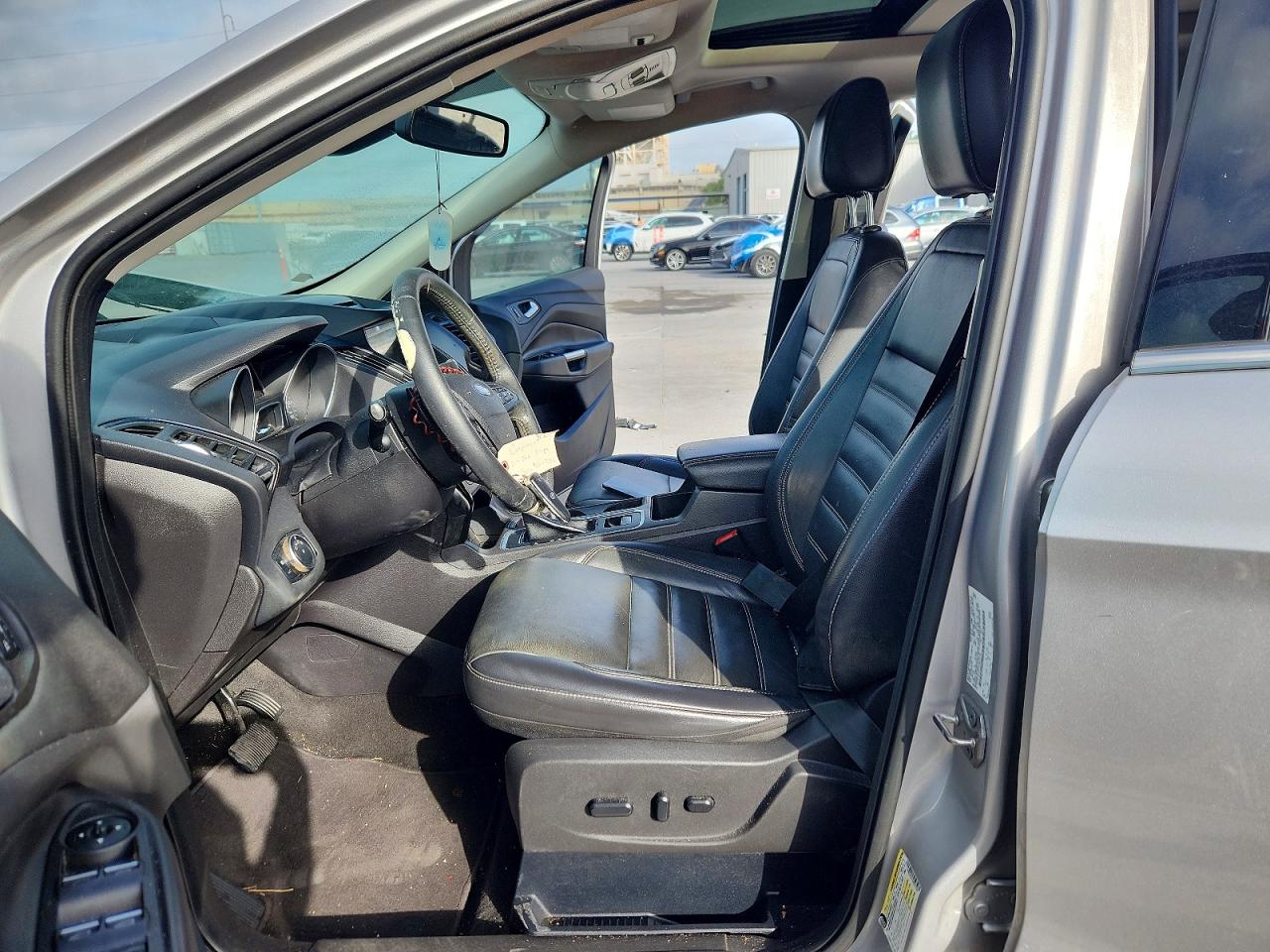 2017 FORD ESCAPE TITANIUM photo 13