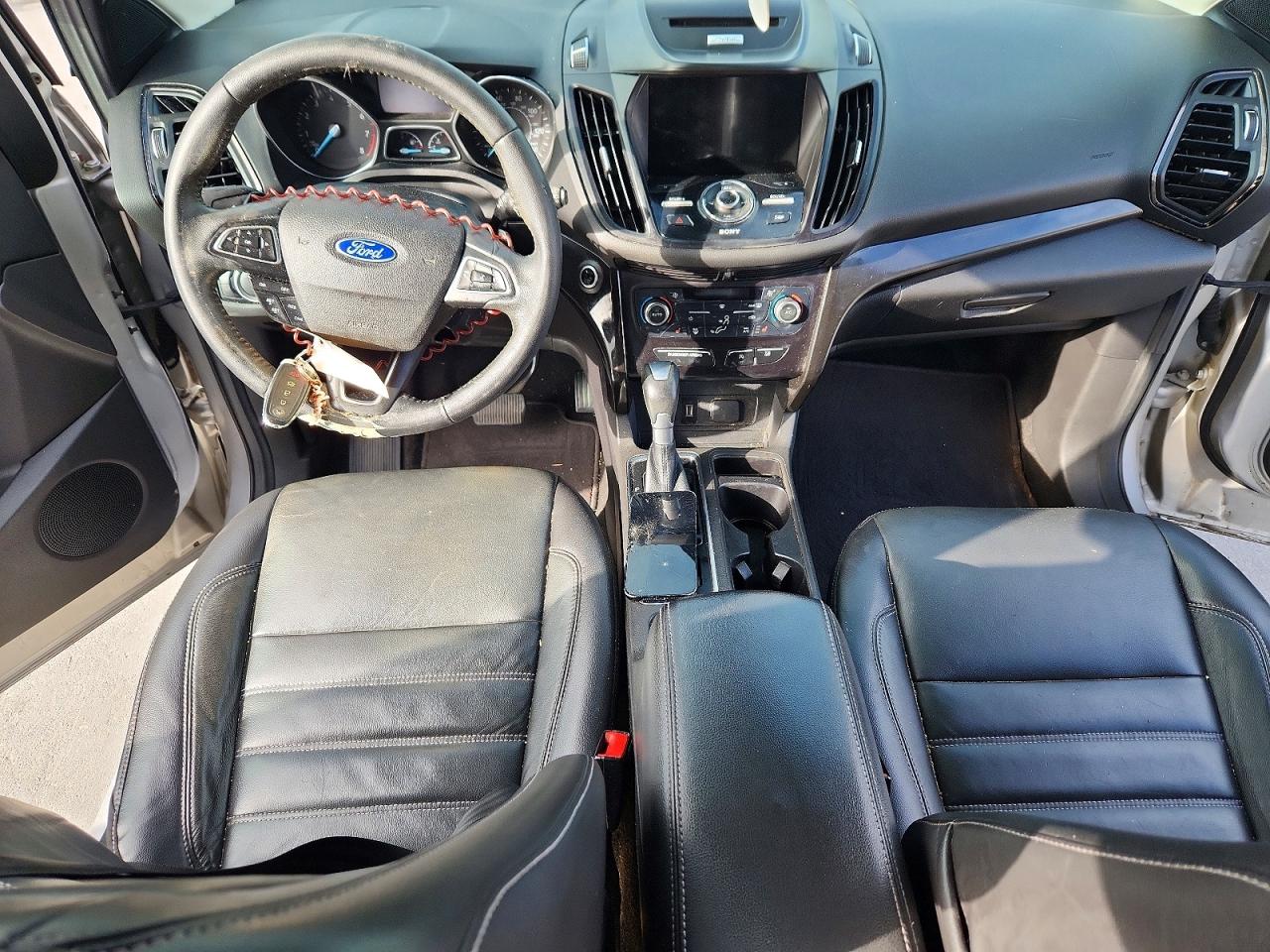 2017 FORD ESCAPE TITANIUM photo 15
